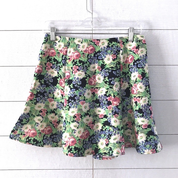 Forever 21 Green Floral Print Flare Skater Skirt - Picture 2 of 8